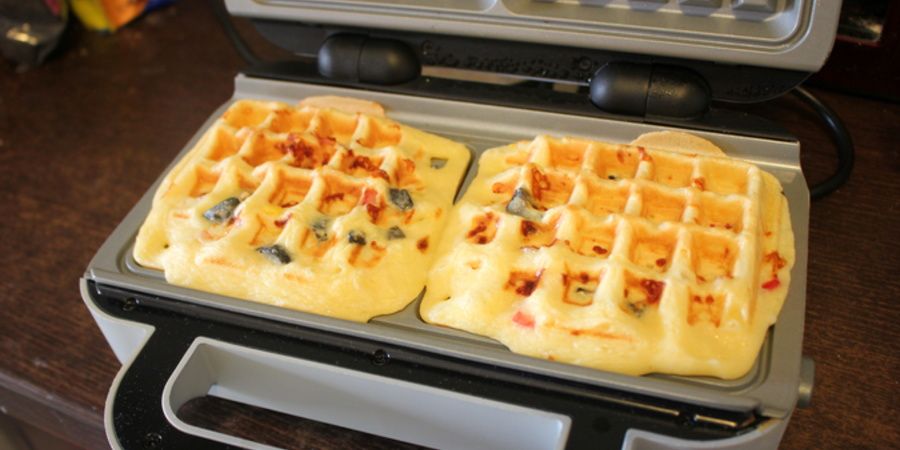 Rețetă Vafe aperitiv pentru micul dejun la Waffle Maker DuraCeramic by Lauras Sweets
