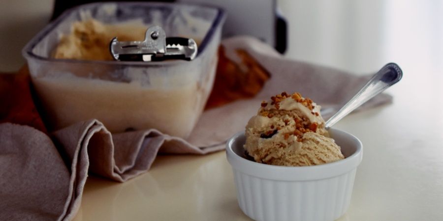 Rețetă înghețată cu cafea preparată la espressorul Prima Latte Silver by Rețete Papa Bun