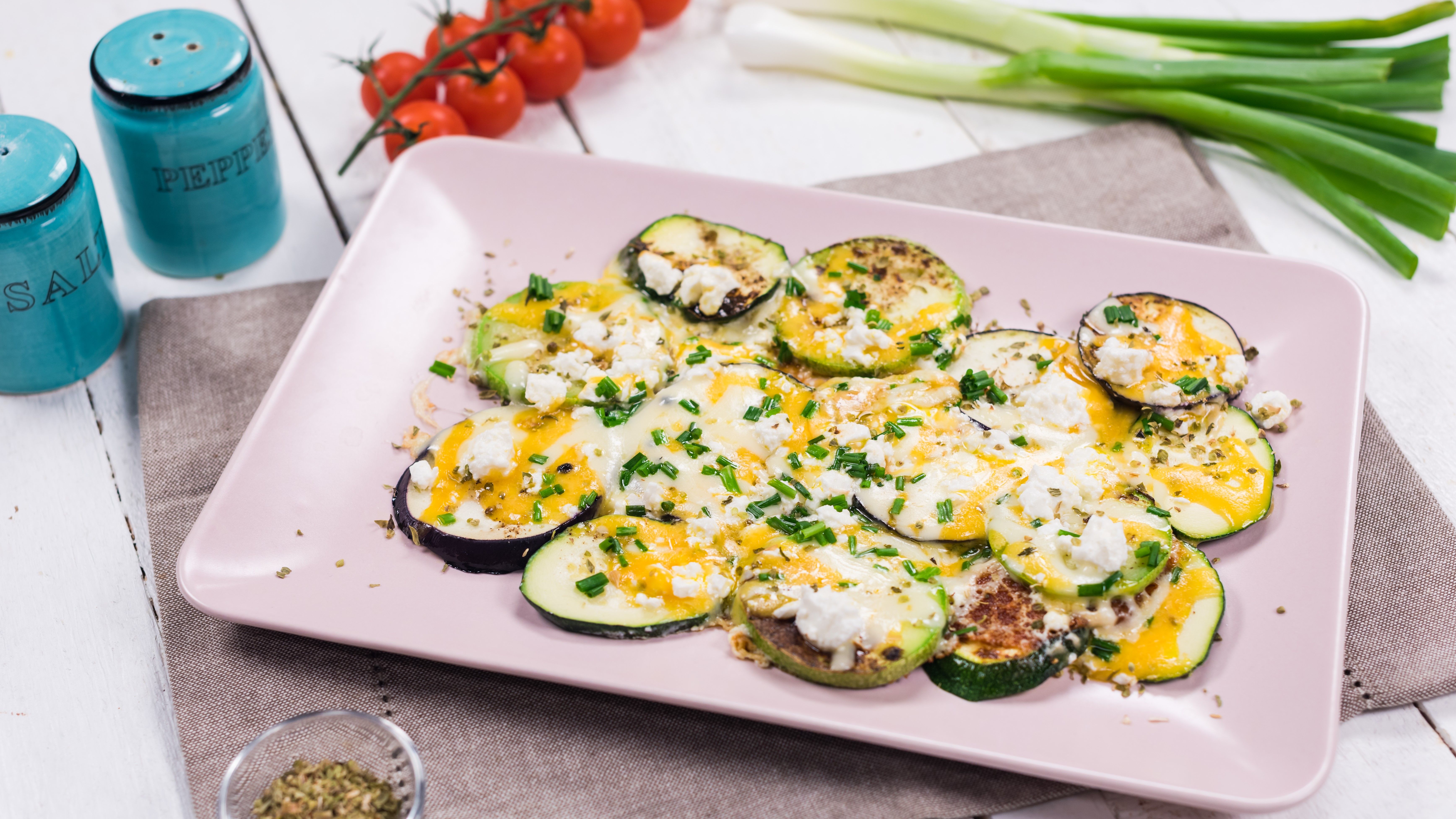 Reteta Rondele de dovlecei, zucchini si vinete gratinate