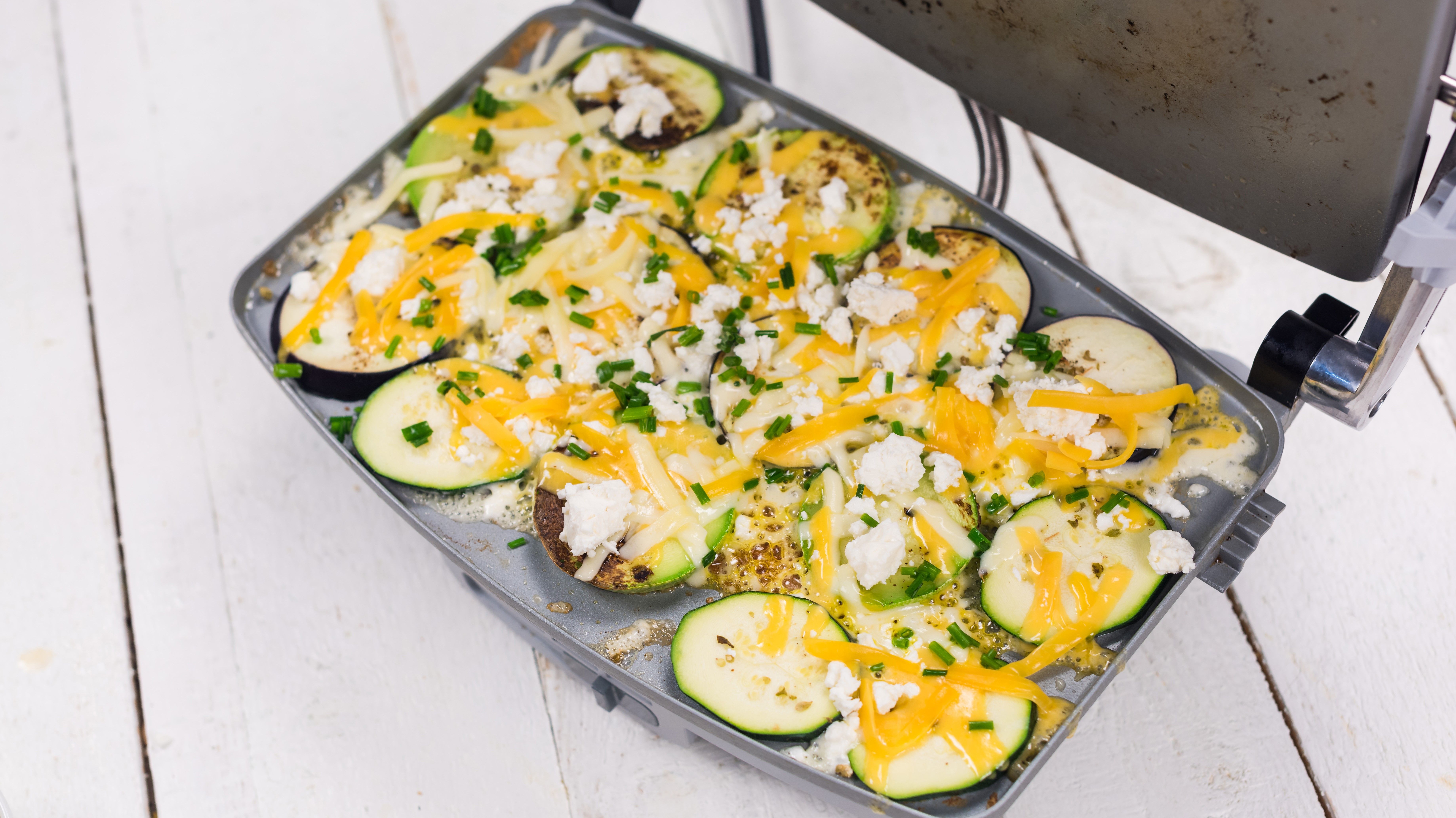 Reteta Rondele de dovlecei, zucchini si vinete gratinate