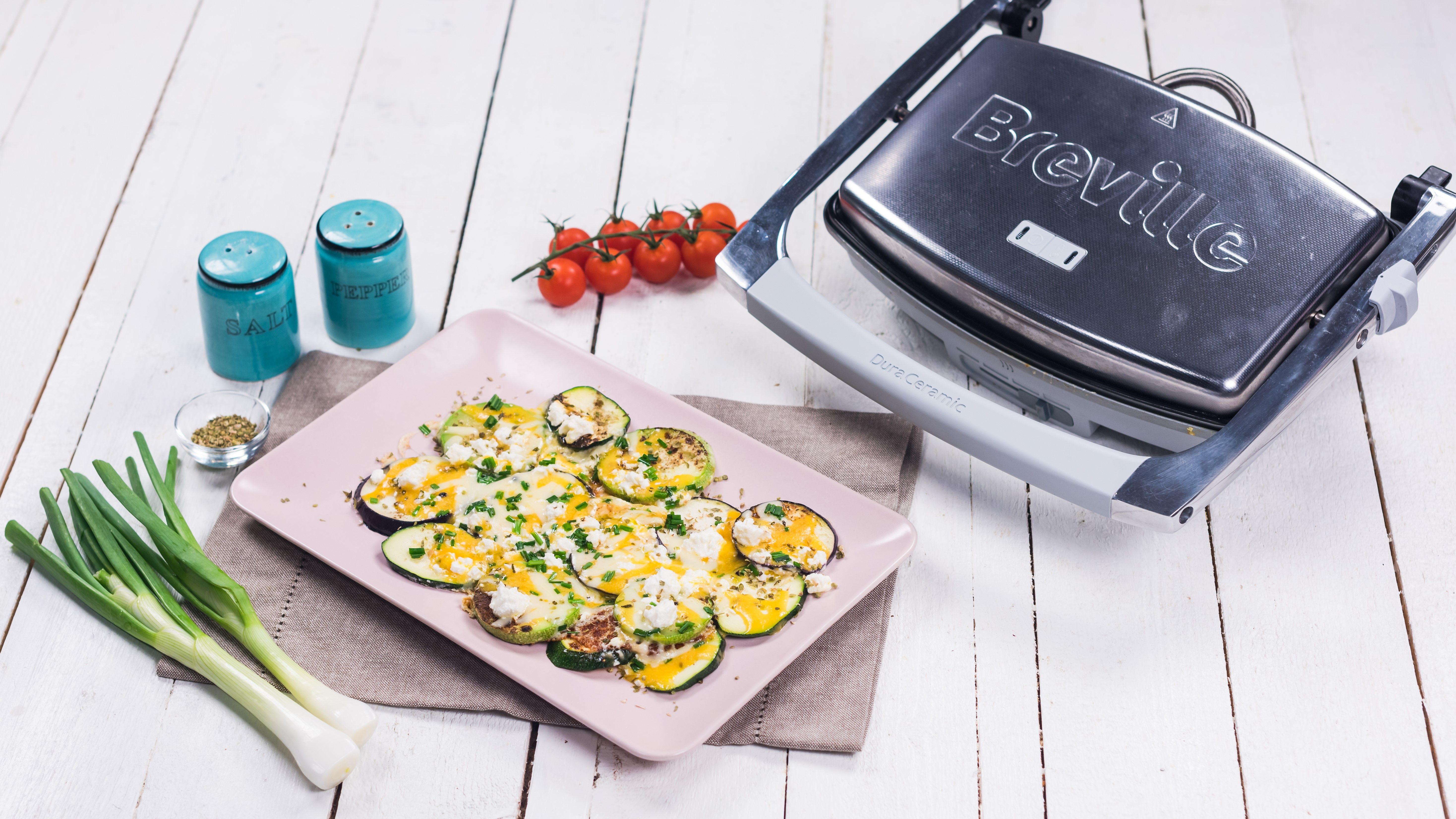 Reteta Rondele de dovlecei, zucchini si vinete gratinate