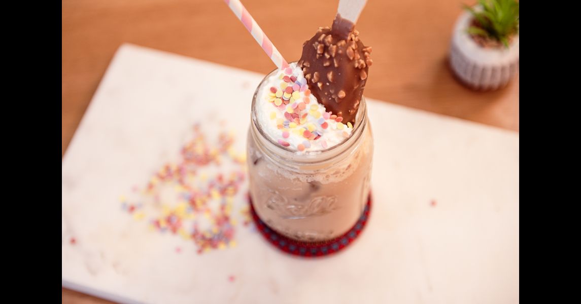 Rețetă Amaretto Iced Latte la espressorul Breville Prima Latte II by Adrian Cărădeanu din