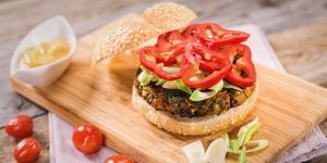 Rețetă burger vegan cu cartofi dulci