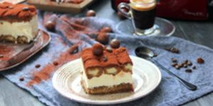 Rețetă înghețată tiramisu cu espresso preparat la Prima Latte Red by Laura's Sweets