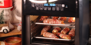 Rețetă rulouri de pui cu cașcaval și bacon la airfryer Breville cu rotisor