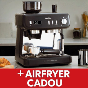 espressor negru barista max+ pe masa