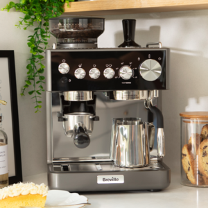 espressor barista sense pe blat de bucatarie
