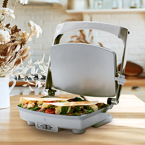 panini maker duraceramic deschis pe masa