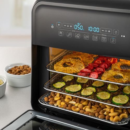 airfryer breville negru cu fructe deshidratate in interior