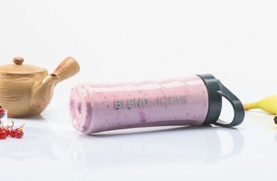 Reteta shake de coacaze, banane si ceai alb