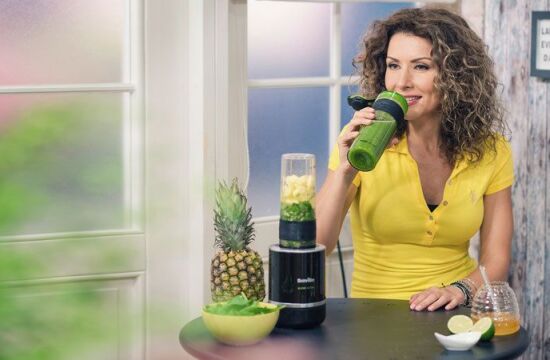 Reteta summer refresher smoothie by Carmen Bruma