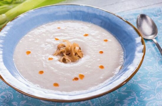 Reteta supa crema de telina cu ceapa caramelizata