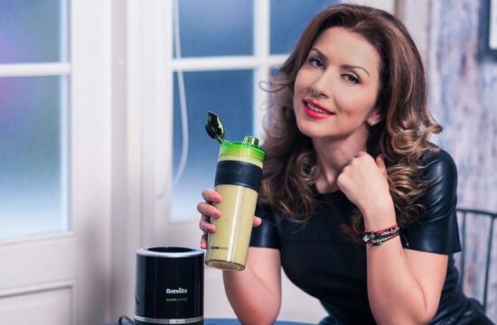 Reteta smoothie pentru piele frumoasa iarna, by Carmen Bruma