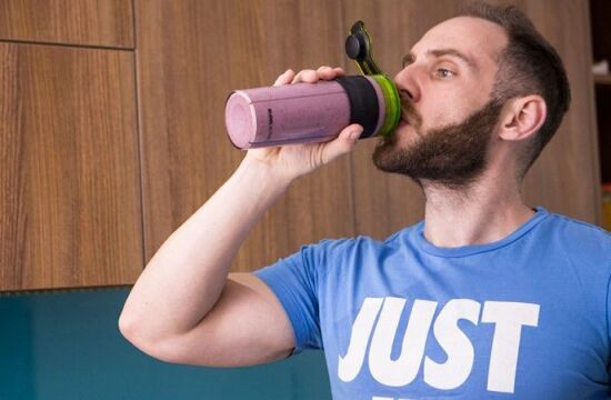 Reteta smoothie mic dejun TO GO, by FAT 2 FIT