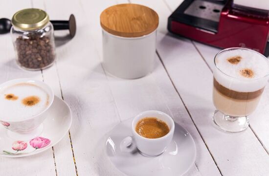 Rețetă 3 în 1: Espresso, Cappuccino și Caffe Latte