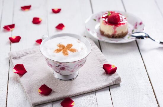 Rețetă cappuccino cu sirop de vanilie și scorțișoară