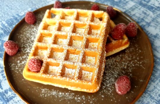 Rețetă waffles pufoase și aromate la Aparat de Gofre Duraceramic Breville by Prințesa Urbană