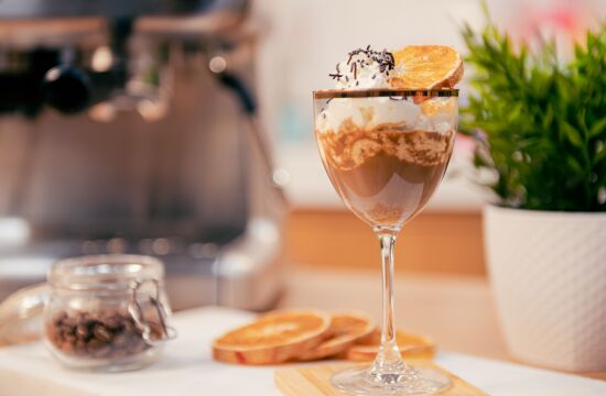 Rețetă Cocktail cu cremă de whiskey la espressorul Breville Barista Max by Adrian Cărădeanu