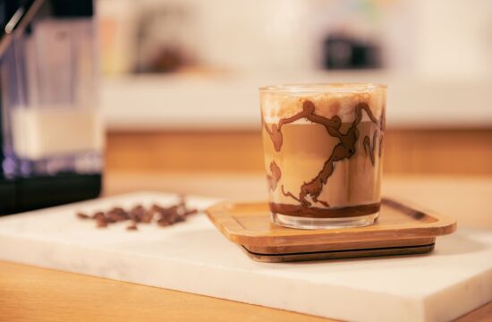 Rețetă Caffe Latte cu ciocolată la espressorul Manual Prima Latte II by Adrian Cărădeanu