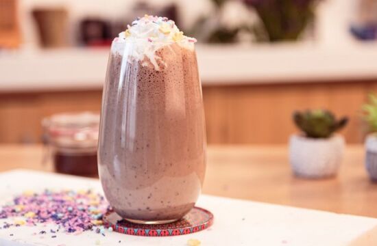 Rețetă espresso & banana milkshake la espressorul Prima Latte II by Barista Trainer Adrian Cărădeanu
