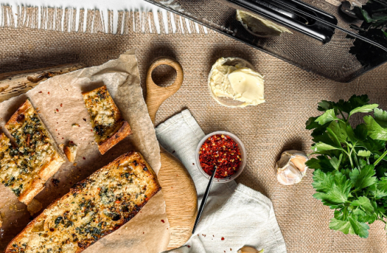 Rețetă baghetă cu unt și usturoi la airfryer Breville by Daniel Breda