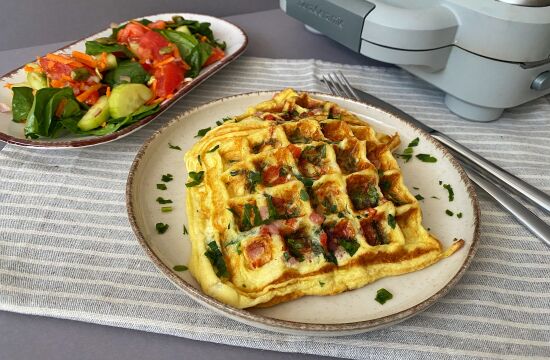 Rețetă omletă la aparatul de gofre Breville DuraCeramic by Flavia Hiriscau