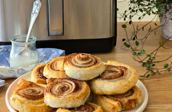 Rețetă rulouri cu scorțișoară la airfryer Breville Halo Air de 9L by Corina Ureche