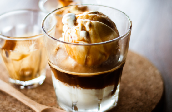 Rețetă Affogato Decaf la espressor Barista Signature