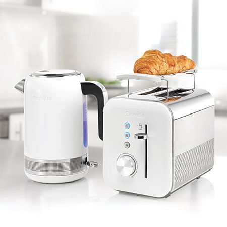 Toaster disponibil în aceeași culoare