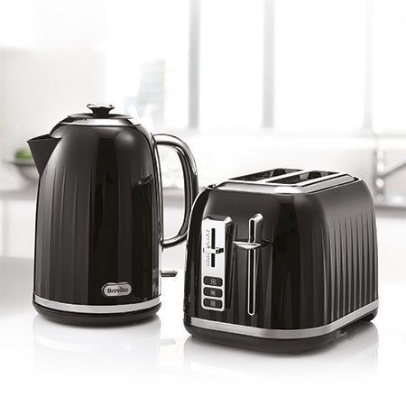 Toaster disponibil în aceeași culoare