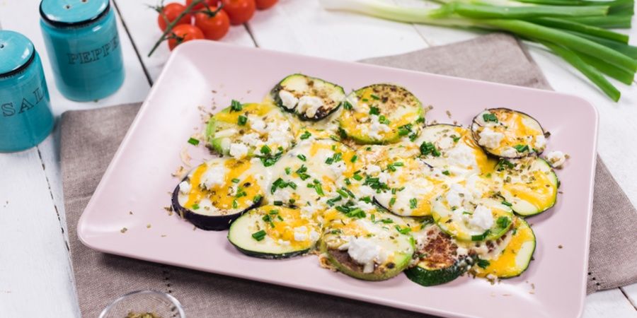 Rețetă Rondele de dovlecei, zucchini și vinete gratinate