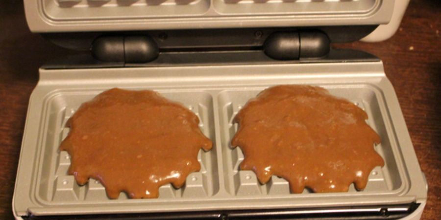 Rețetă Minitort din vafe pufoase cu ciocolată, zmeură și mentă la Waffle Maker DuraCeramic by Lauras Sweets