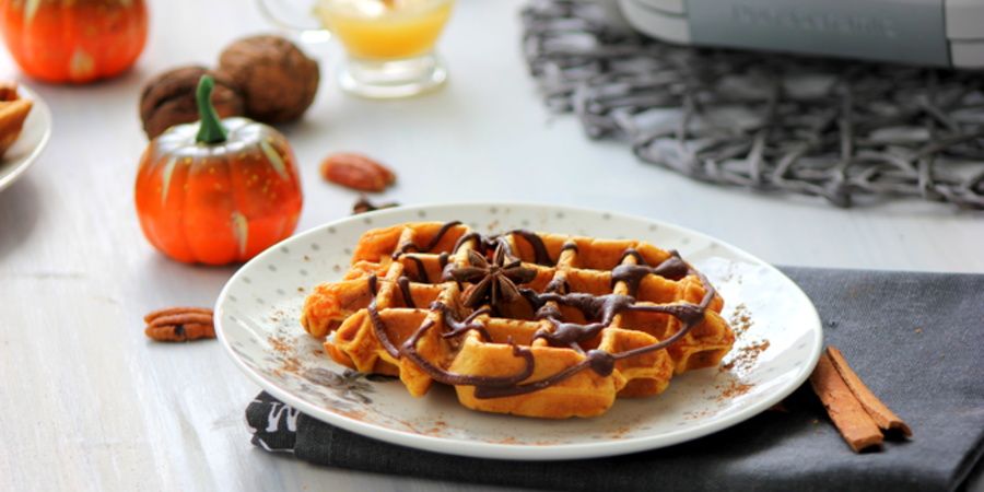 Rețetă Vafe cu dovleac, scorțișoară și nuci pecan la Waffle Maker DuraCeramic by Lauras Sweets