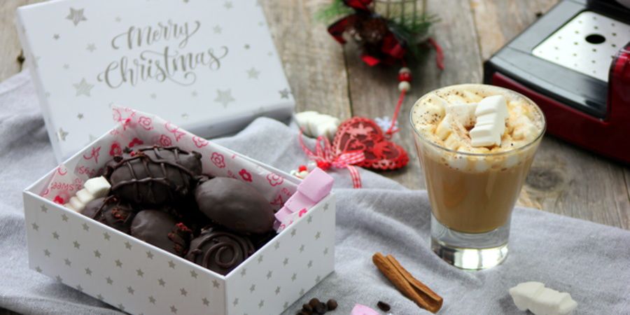 Rețetă turtă dulce cu cafea, glazurată în ciocolată by Lauras Sweets
