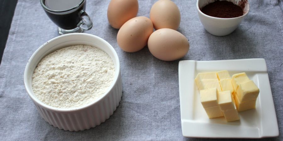 Rețetă tort cu cafea, cremă de ricotta și piure de castane by Lauras Sweets