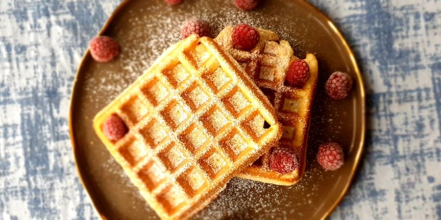 Rețetă waffles pufoase și aromate la Aparat de Gofre Duraceramic Breville by Prințesa Urbană