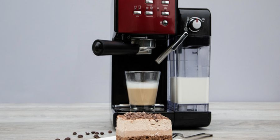 Rețetă prăjitură cappuccino cu mascarpone și ciocolată preparată la Espressor Manual cu Lapte Prima Latte II by Diva în Bucătărie