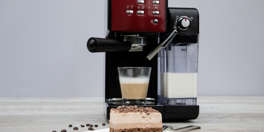 Rețetă prăjitură cappuccino cu mascarpone și ciocolată preparată la espressor manual cu lapte Prima Latte II by Diva în Bucătărie