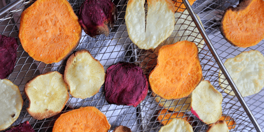 Rețetă chipsuri din legume prăjite cu aer cald la Breville Air Fryer by Lauras Sweets