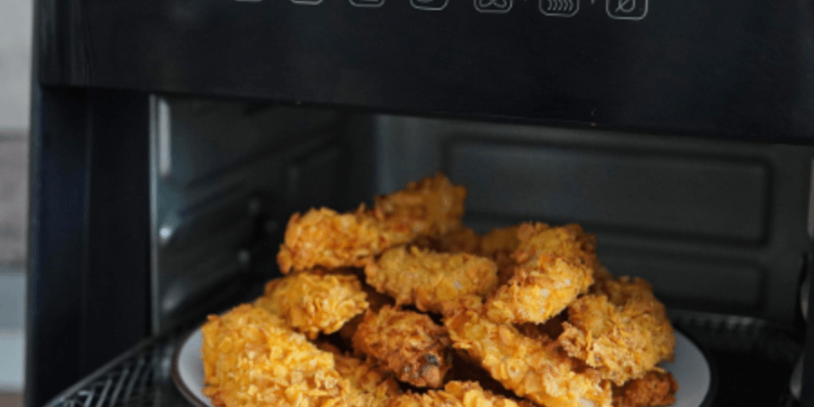 Rețetă pui crispy strips cu cartofi wedges la Breville Air Fryer by Carte de rețete