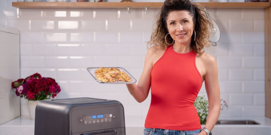 Rețetă fitness by Carmen Brumă la Breville Air Fryer: Crochete de pui cu fulgi de porumb și semințe de cânepă, fără ulei, fără gluten