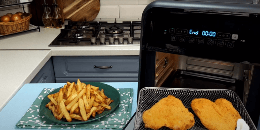 Rețete șnițel de pui cu cartofi prăjiți fără ulei la Breville Air Fryer, friteuza-cuptor cu aer cald by Rețetele Mihaelei