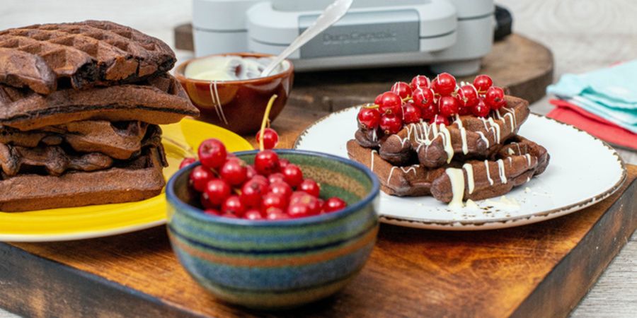 Rețetă waffles cu ciocolată și alune la aparatul de gofre Breville DuraCeramic by Ciocolată și Vanilie
