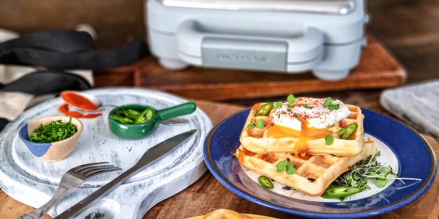 Rețetă waffles cu pancetta și cheddar la aparatul de gofre Breville DuraCeramic by Ciocolată și Vanilie