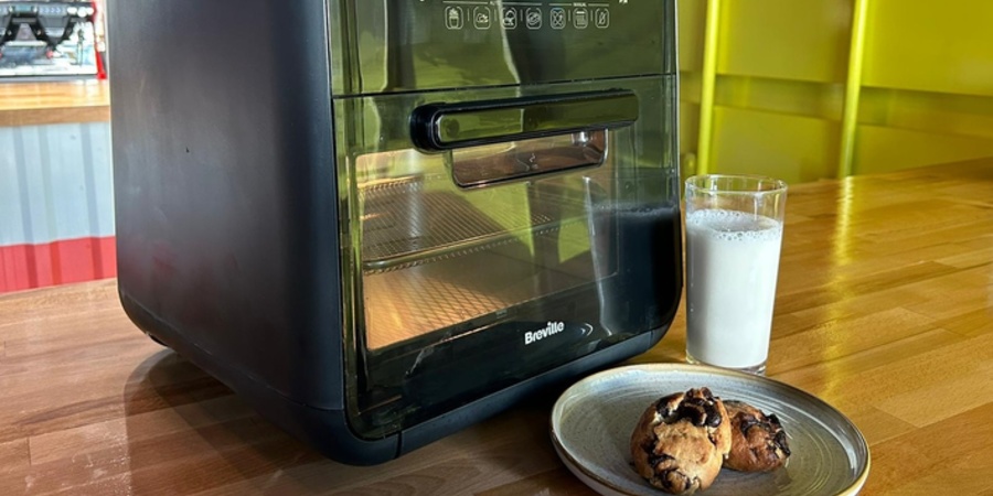 Rețetă cookies cu fulgi de ciocolată la Breville Air Fryer by Chef Roxana Blenche