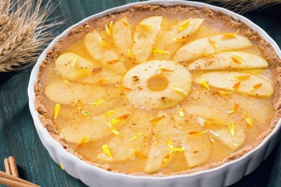 Rețetă tartă cu mere, cremă de vanilie și scorțișoară