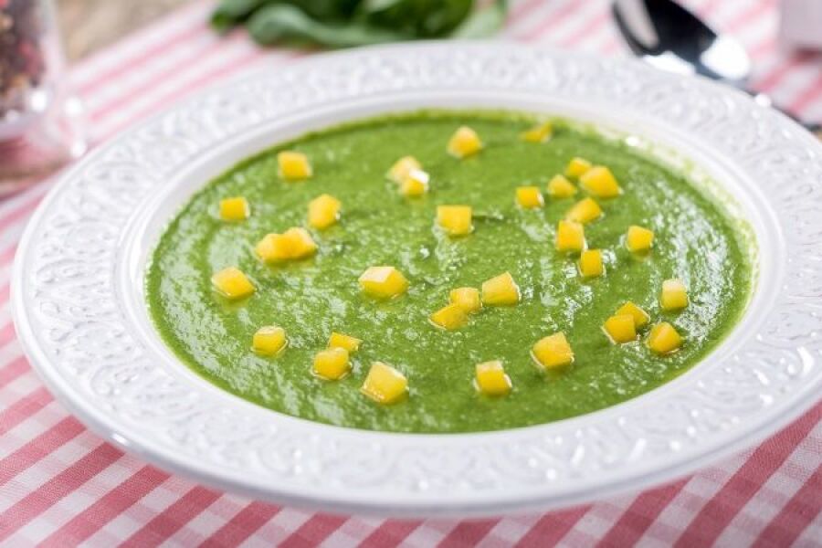 Reteta supa de fasole verde, spanac, sparanghel si lapte de cocos