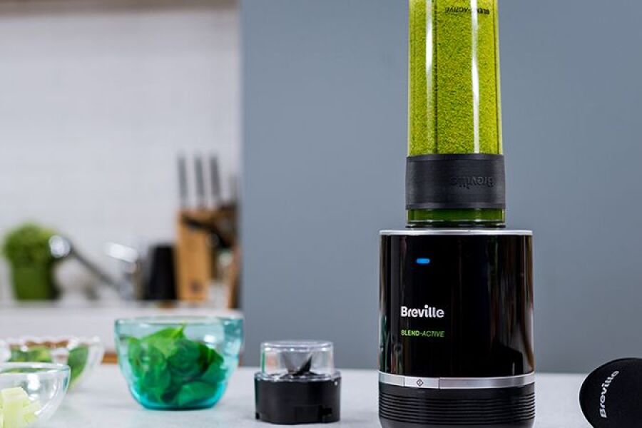 Reteta smoothie verde pentru mic dejun, made by Cristina Bazavan