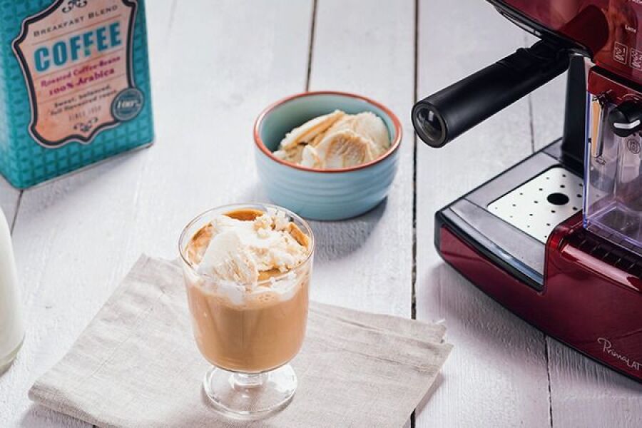 Rețetă Prima Latte Cappuccino cu înghețată de caramel