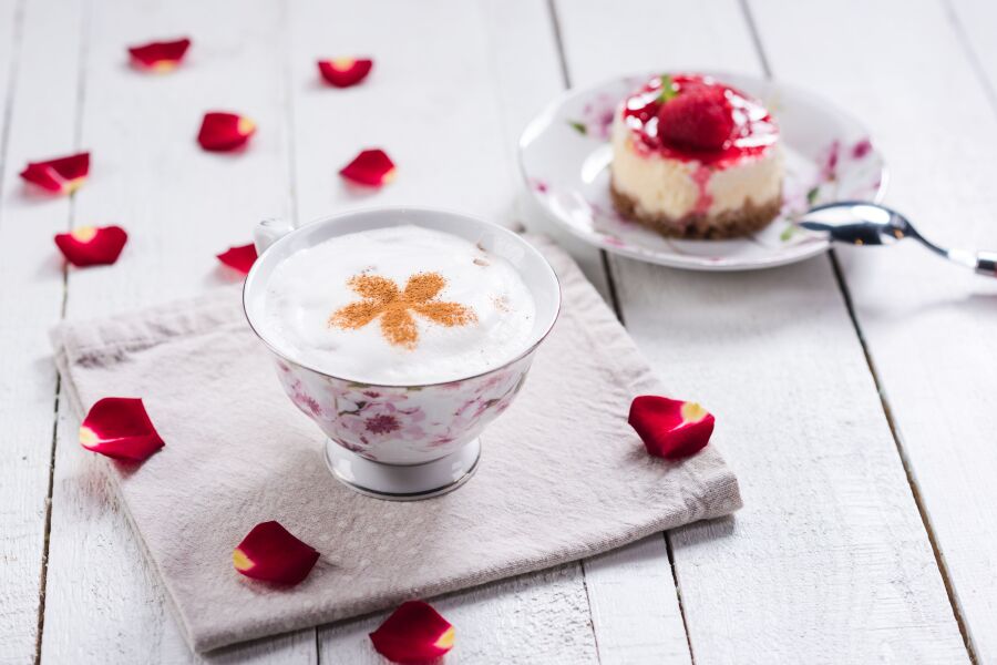 Rețetă cappuccino cu sirop de vanilie și scorțișoară